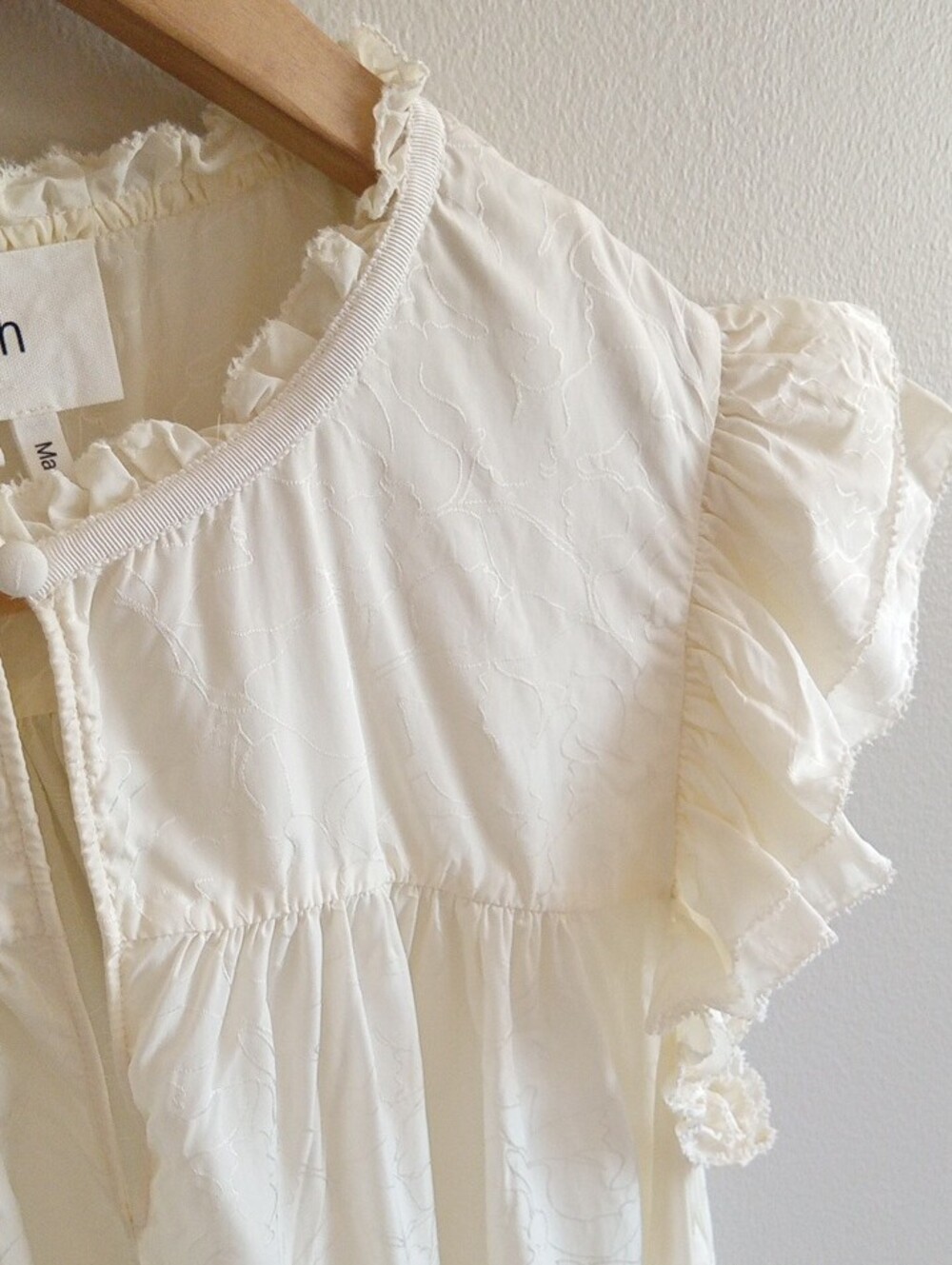 ba&sh Ivory Ruffle Trim Keyhole Solstice Blouse Size Large - Picture 3 of 5